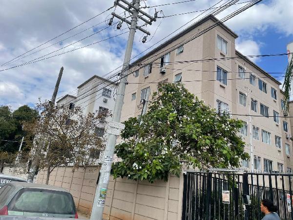 Vende-se em Rio De Janeiro-RJ  apto, 40.54 de área total, 40.54 de área privativa,  2_qto(s), a.serv, WC, 1_sala(s), cozinha.