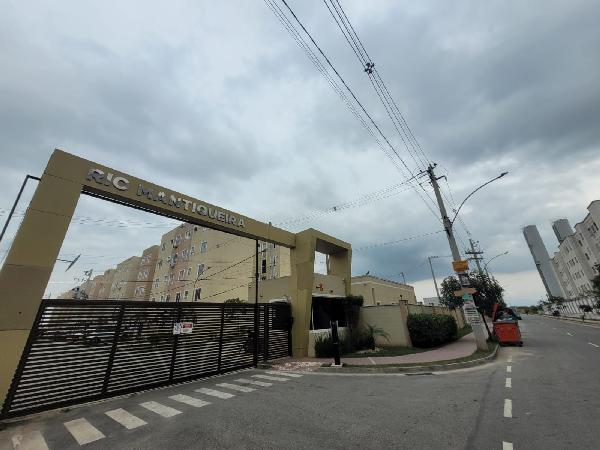 Vende-se em Rio De Janeiro-RJ  apto, 61.73 de área total, 41.32 de área privativa,  2_qto(s), WC, 1_sala(s), cozinha, 1_vaga(s) de garagem.
