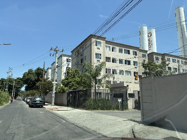 Vende-se em Rio De Janeiro-RJ  apto, 41.00 de área total, 41.45 de área privativa,  2_qto(s), a.serv, WC, 1_sala(s), cozinha.