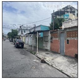 Vende-se em Rio De Janeiro-RJ  Casa, 106.00 de área privativa, 0.00 de área do terreno.