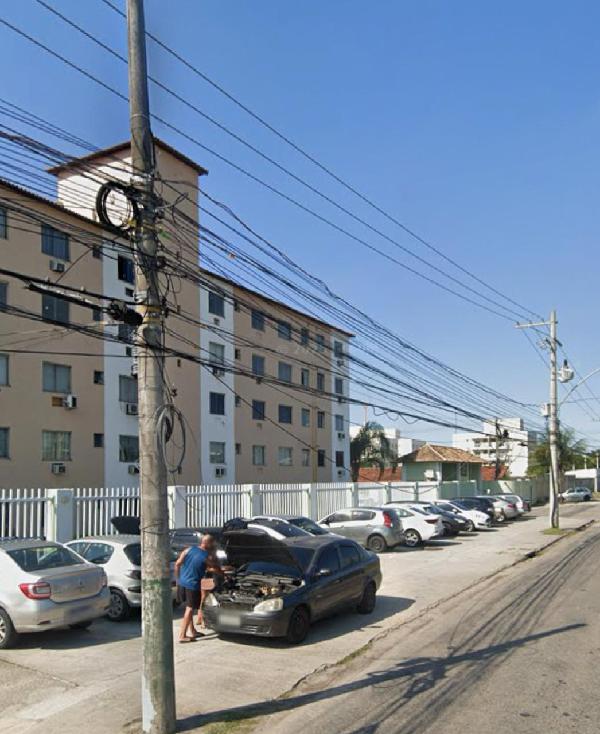 Vende-se em Rio De Janeiro-RJ  apto, 54.14 de área total, 54.14 de área privativa,  2_qto(s), a.serv, WC, 1_sala(s), cozinha, 1_vaga(s) de garagem.