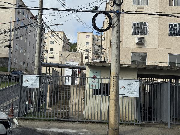 Vende-se em Rio De Janeiro-RJ  apto, 42.00 de área total, 42.00 de área privativa,  2_qto(s), WC, 1_sala(s), cozinha, 1_vaga(s) de garagem.