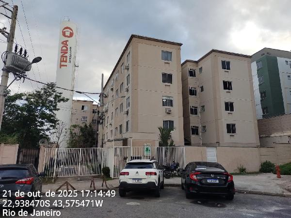 Vende-se em Rio De Janeiro-RJ  apto, 40.00 de área total, 40.00 de área privativa,  2_qto(s), a.serv, WC, 1_sala(s), cozinha.