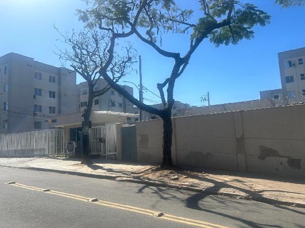 Vende-se em Rio De Janeiro-RJ  apto, 41.00 de área total, 41.00 de área privativa, 0.00 de área do terreno.