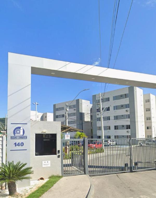 Vende-se em Rio De Janeiro-RJ  apto, 80.87 de área total, 43.22 de área privativa,  2_qto(s), a.serv, WC, 1_sala(s), cozinha.