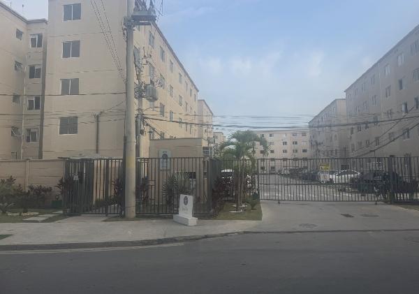 Vende-se em Rio De Janeiro-RJ  apto, 40.00 de área total, 40.00 de área privativa,  2_qto(s), a.serv, WC, 1_sala(s), cozinha, 1_vaga(s) de garagem.