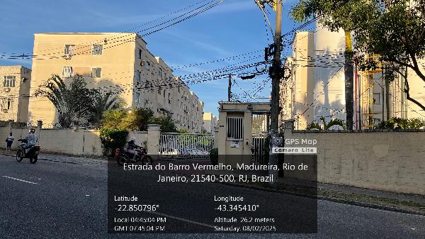 Vende-se em Rio De Janeiro-RJ  apto, 48.00 de área total, 48.00 de área privativa,  2_qto(s), WC, 1_sala(s), cozinha.