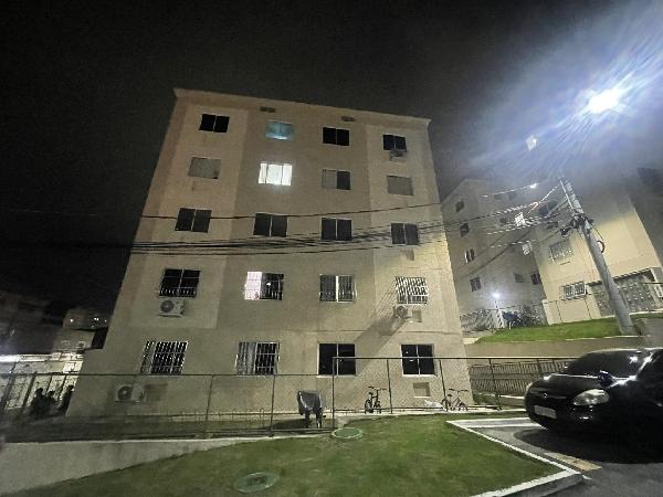 Vende-se em Rio De Janeiro-RJ  apto, 40.00 de área total, 40.00 de área privativa,  2_qto(s), WC, 1_sala(s), cozinha.