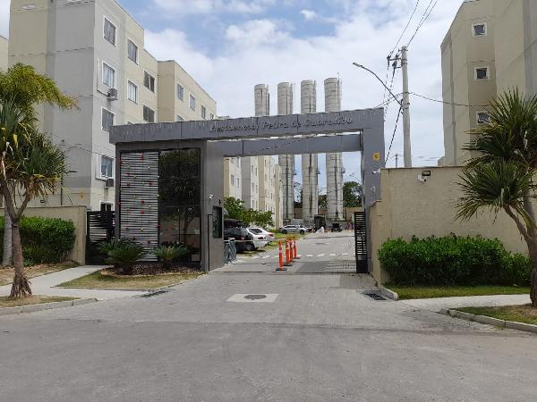 Vende-se em Rio De Janeiro-RJ  apto, 45.00 de área total, 45.00 de área privativa,  2_qto(s), WC, 1_sala(s), cozinha.