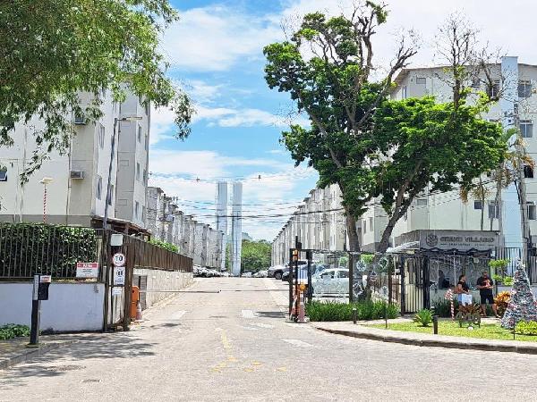 Vende-se em Rio De Janeiro-RJ  apto, 42.22 de área total, 42.22 de área privativa,  2_qto(s), WC, 1_sala(s), cozinha, 1_vaga(s) de garagem.