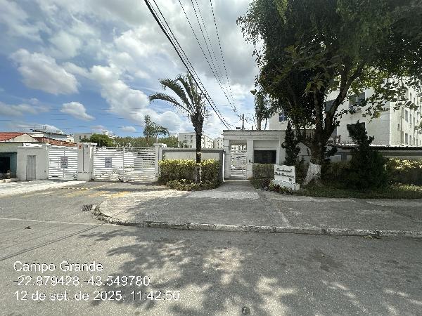 Vende-se em Rio De Janeiro-RJ  apto, 44.37 de área total, 44.37 de área privativa,  2_qto(s), WC, 1_sala(s), cozinha.