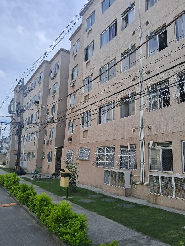 Vende-se em Rio De Janeiro-RJ  apto, 41.00 de área total, 41.00 de área privativa,  1_qto(s), WC, 1_sala(s), cozinha.