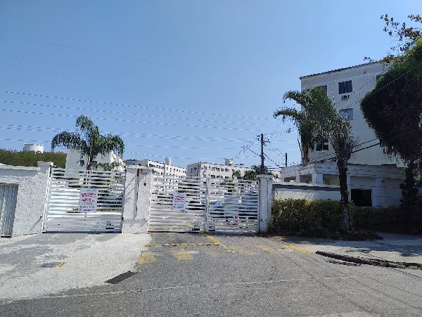 Vende-se em Rio De Janeiro-RJ  apto, 44.37 de área total, 44.37 de área privativa,  2_qto(s), WC, 1_sala(s), cozinha.