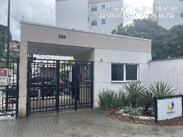 Vende-se em Rio De Janeiro-RJ  apto, 44.00 de área total, 44.00 de área privativa,  2_qto(s), 1_vaga(s) de garagem.