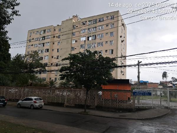 Vende-se em Rio De Janeiro-RJ  apto, 40.00 de área total, 40.00 de área privativa,  1_qto(s).