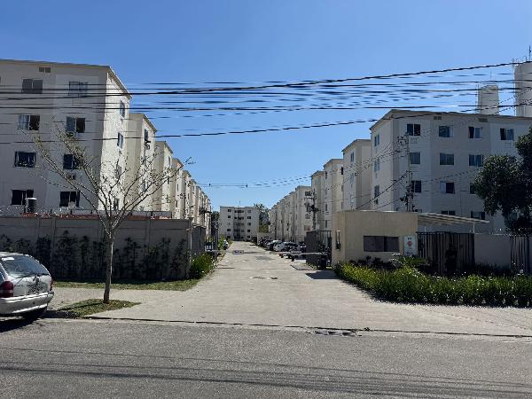 Vende-se em Rio De Janeiro-RJ  apto, 40.00 de área total, 40.00 de área privativa,  2_qto(s), a.serv, WC, 1_sala(s), cozinha.
