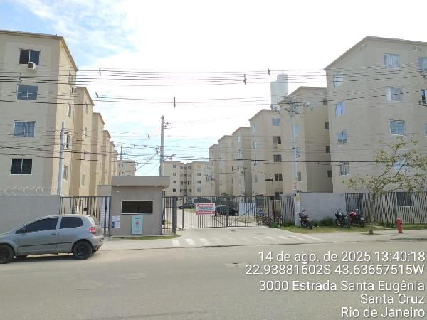 Vende-se em Rio De Janeiro-RJ  apto, 40.54 de área total, 40.54 de área privativa,  2_qto(s), a.serv, WC, 1_sala(s), cozinha.