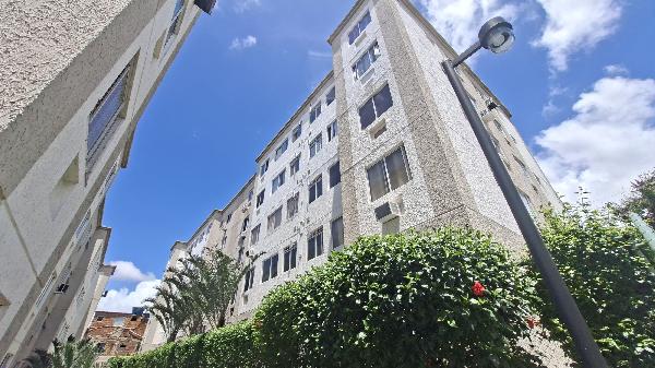 Vende-se em Rio De Janeiro-RJ  apto, 39.00 de área total, 39.00 de área privativa,  2_qto(s), WC, 1_sala(s), cozinha, 1_vaga(s) de garagem.
