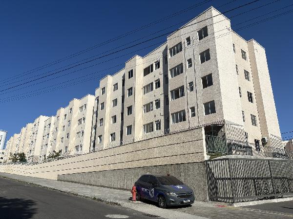 Vende-se em Rio De Janeiro-RJ  apto, 41.07 de área total, 41.07 de área privativa,  2_qto(s), a.serv, WC, 1_sala(s), cozinha, 1_vaga(s) de garagem.