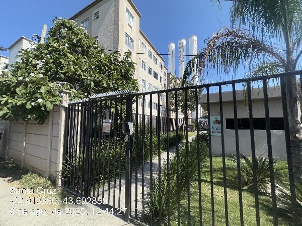 Vende-se em Rio De Janeiro-RJ  apto, 70.61 de área total, 41.45 de área privativa,  2_qto(s), WC, 1_sala(s), cozinha.