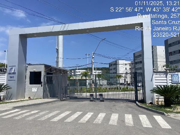 Vende-se em Rio De Janeiro-RJ  apto, 83.73 de área total, 43.22 de área privativa,  2_qto(s), WC, 1_sala(s), cozinha, 1_vaga(s) de garagem.