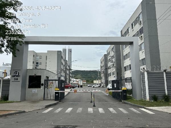 Vende-se em Rio De Janeiro-RJ  apto, 80.02 de área total, 43.22 de área privativa,  2_qto(s), WC, 1_sala(s), cozinha.