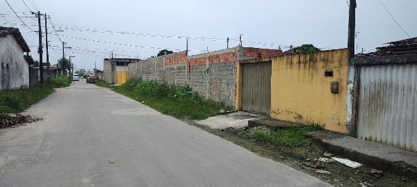 Vende-se em Pilar-AL  Casa, 77.00 de área total, 77.00 de área privativa, 165.00 de área do terreno,  3_qto(s), a.serv, WC, 1_sala(s), cozinha, 1_vaga(s) de garagem.