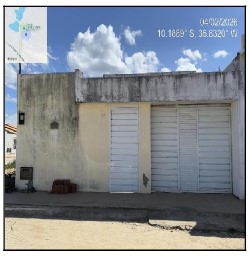 Vende-se em Porto Real Do Colegio-AL  Casa, 80.00 de área privativa, 147.00 de área do terreno,  2_qto(s), varanda, WC, 1_sala(s), 1 lavabo(s), cozinha, 1_vaga(s) de garagem.