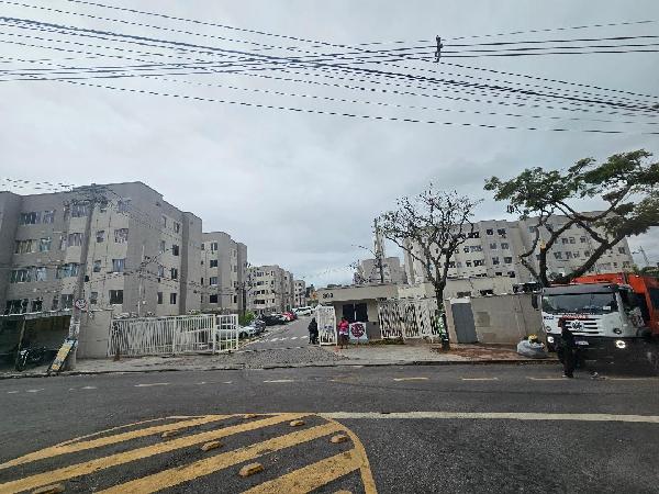 Vende-se em Rio De Janeiro-RJ  apto, 41.00 de área total, 41.00 de área privativa,  2_qto(s), WC, 1_sala(s), cozinha.