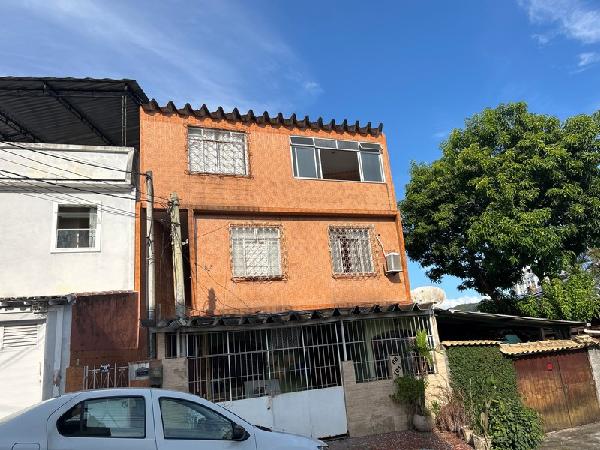 Vende-se em Rio De Janeiro-RJ  apto, 65.00 de área total, 65.00 de área privativa, 0.00 de área do terreno.