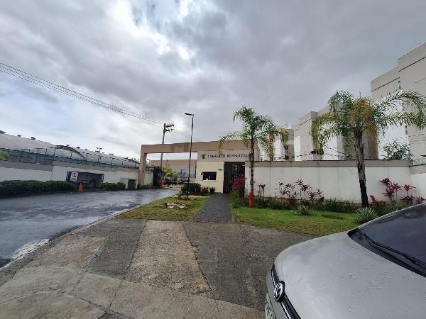 Vende-se em Rio De Janeiro-RJ  apto, 40.00 de área total, 154.36 de área privativa,  2_qto(s), a.serv, WC, 1_sala(s), cozinha.