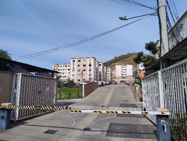 Vende-se em Rio De Janeiro-RJ  apto, 39.00 de área total, 39.00 de área privativa,  2_qto(s), WC, 1_sala(s), cozinha.