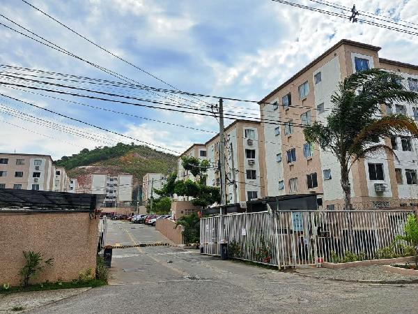 Vende-se em Rio De Janeiro-RJ  apto, 40.00 de área total, 40.00 de área privativa,  2_qto(s), WC, 1_sala(s), cozinha.