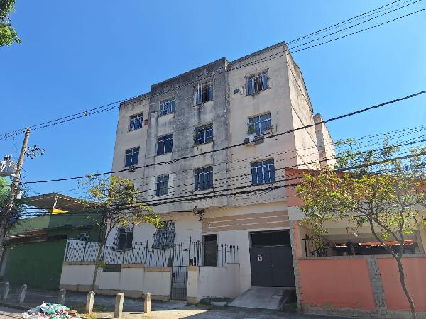 Vende-se em Rio De Janeiro-RJ  apto, 60.00 de área total, 60.00 de área privativa,  2_qto(s), a.serv, WC, 1_sala(s), cozinha.