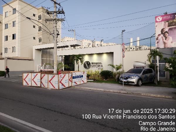 Vende-se em Rio De Janeiro-RJ  apto, 47.47 de área total, 42.78 de área privativa,  2_qto(s), WC, 1_sala(s), cozinha, 1_vaga(s) de garagem.