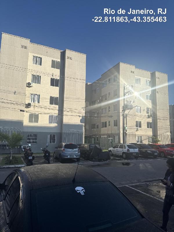 Vende-se em Rio De Janeiro-RJ  apto, 41.00 de área total, 41.00 de área privativa,  2_qto(s), WC, 1_sala(s), cozinha.