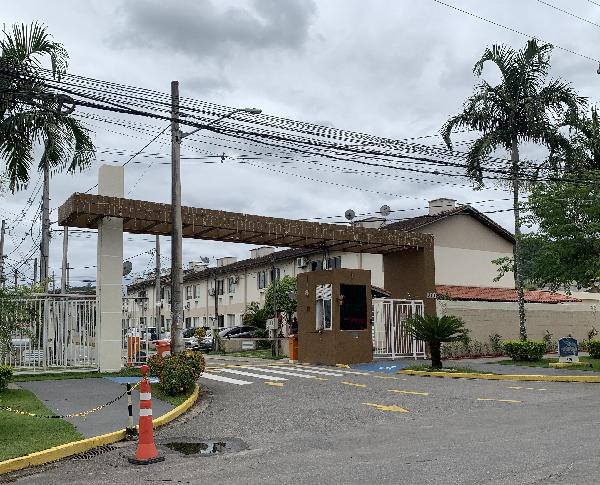 Vende-se em Rio De Janeiro-RJ  apto, 63.00 de área total, 63.00 de área privativa,  2_qto(s), a.serv, WC, 1_sala(s), cozinha, 1_vaga(s) de garagem.