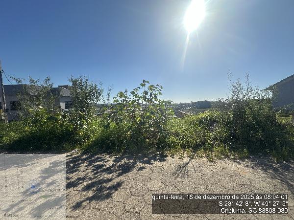 Vende-se em Criciuma-SC  Terreno, 361.00 de área do terreno.