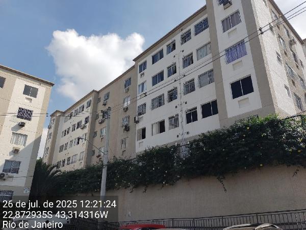 Vende-se em Rio De Janeiro-RJ  apto, 41.00 de área total, 41.00 de área privativa,  2_qto(s), a.serv, WC, cozinha.