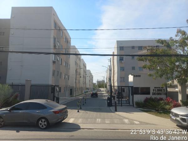 Vende-se em Rio De Janeiro-RJ  apto, 99.03 de área total, 43.94 de área privativa,  2_qto(s), WC, 1_sala(s), cozinha.