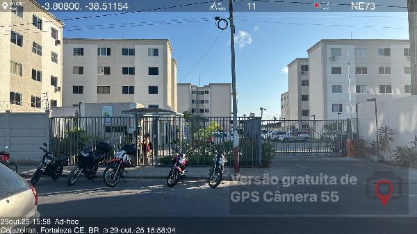 Vende-se em Fortaleza-CE  apto, 71.24 de área total, 44.28 de área privativa,  2_qto(s), WC, 1_sala(s), cozinha.