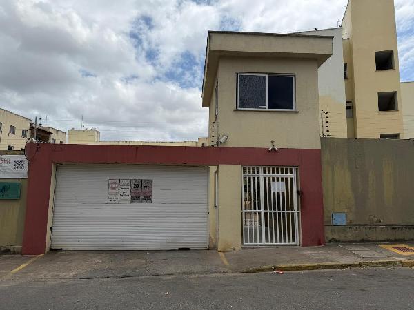 Vende-se em Caucaia-CE  apto, 72.32 de área total, 42.88 de área privativa,  2_qto(s), a.serv, WC, 1_sala(s), cozinha, 1_vaga(s) de garagem.