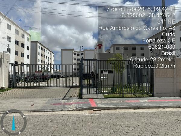 Vende-se em Fortaleza-CE  apto, 89.33 de área total, 44.28 de área privativa,  2_qto(s), WC, 1_sala(s).