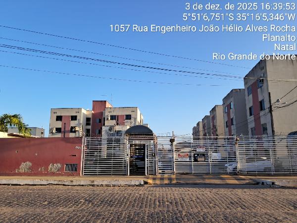 Vende-se em Natal-RN  apto, 60.08 de área total, 52.65 de área privativa,  2_qto(s), a.serv, WC, 1_sala(s), cozinha, 1_vaga(s) de garagem.