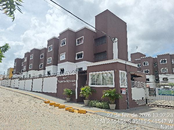 Vende-se em Natal-RN  apto, 56.75 de área total, 52.02 de área privativa,  2_qto(s), a.serv, WC, 1_sala(s), cozinha, 1_vaga(s) de garagem.