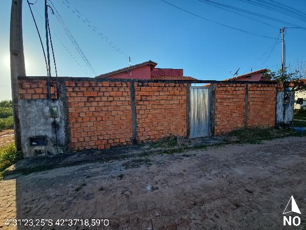 Vende-se em Lagoa Alegre-PI  Casa, 51.57 de área privativa, 200.00 de área do terreno,  2_qto(s), WC, 1_sala(s), cozinha, Terraco, 1_vaga(s) de garagem.