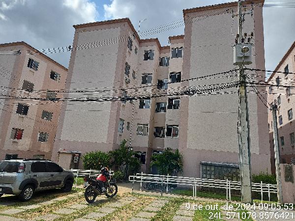 Vende-se em Lauro De Freitas-BA  apto, 40.53 de área privativa,  2_qto(s), WC, 1_sala(s), cozinha.
