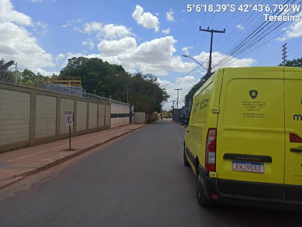 Vende-se em Teresina-PI  apto, 74.81 de área total, 45.45 de área privativa,  2_qto(s), a.serv, WC, 1_sala(s), cozinha, 1_vaga(s) de garagem.