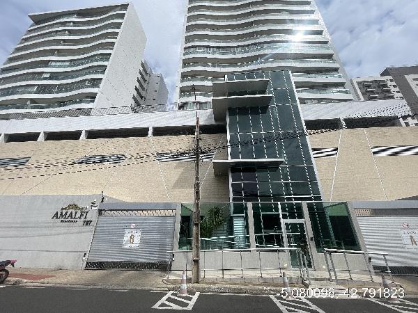 Vende-se em Teresina-PI  apto, 120.64 de área total, 107.23 de área privativa,  3_qto(s), varanda, a.serv, WC, 1_sala(s), cozinha, 2_vaga(s) de garagem.