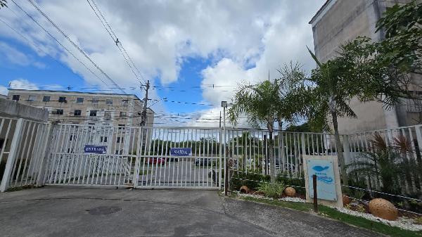 Vende-se em Salvador-BA  apto, 40.53 de área privativa,  2_qto(s), a.serv, WC, 1_sala(s), cozinha.
